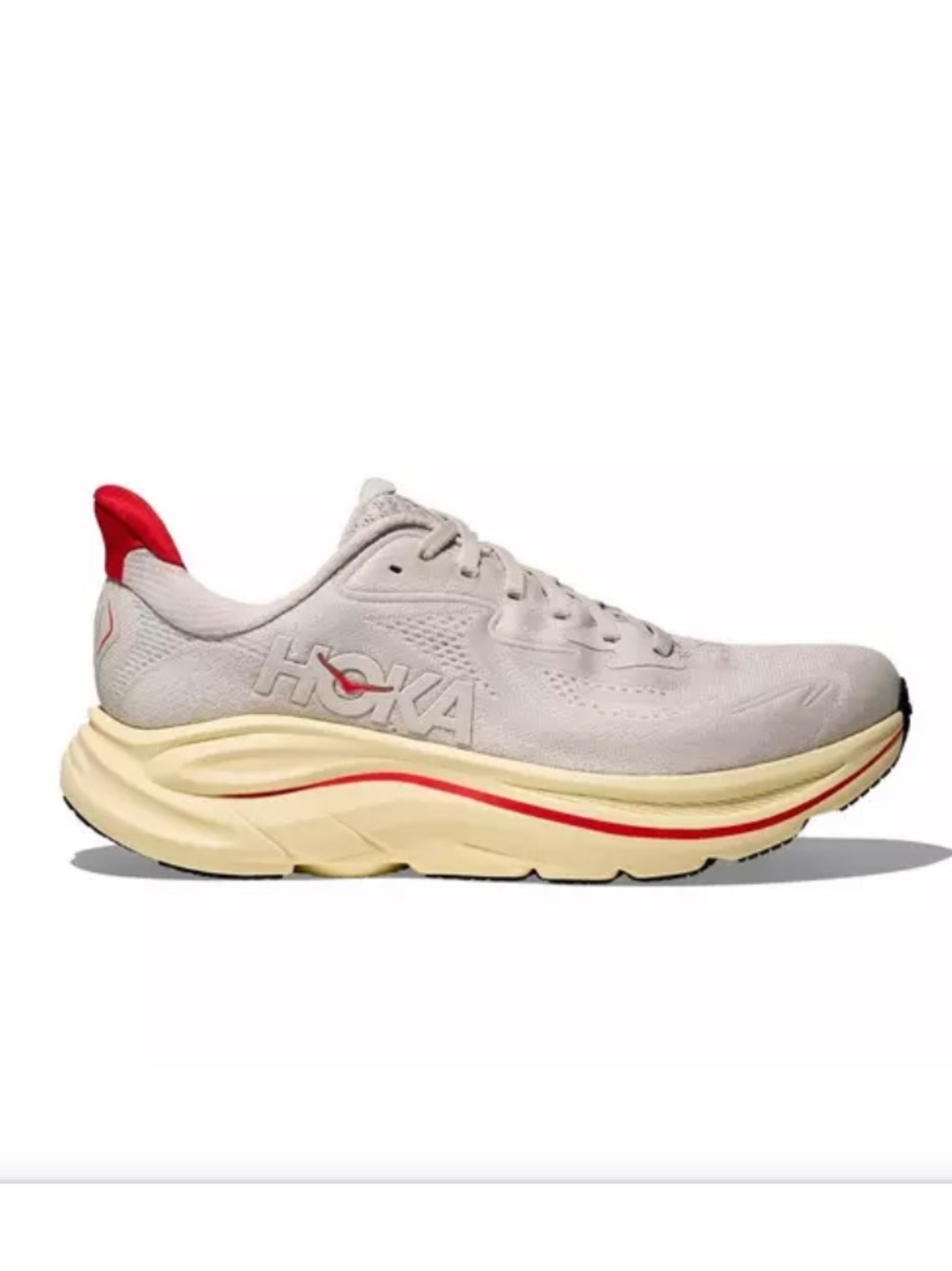 Hoka Clifton 10 Tennis Athletic Shoes in Stucco/Cerise
